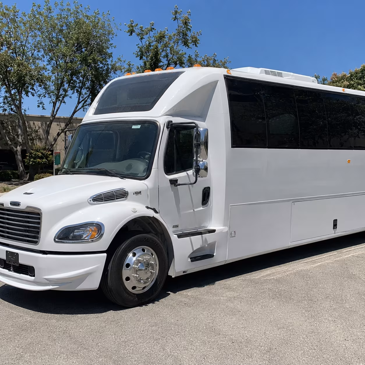bridal party bus rentals for the ride to the ceremony
